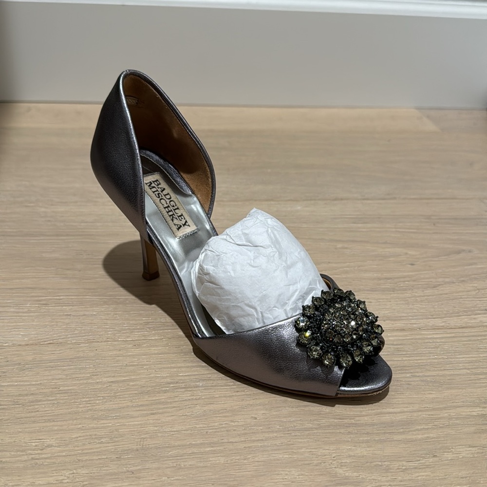 Badgley mischka heels